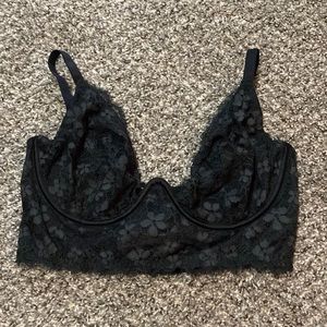 Victoria’s Secret Plunge Bra with Wide Band